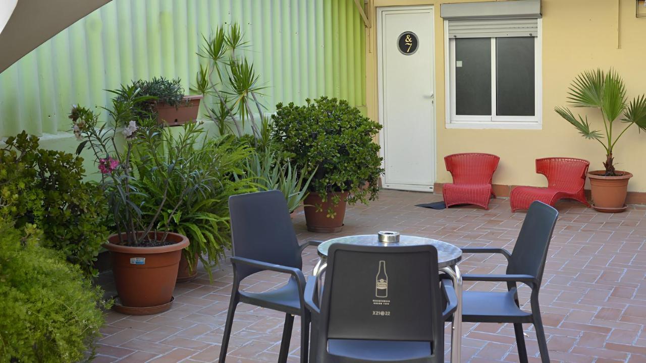Paraiso Hostel Barcelona Buitenkant foto